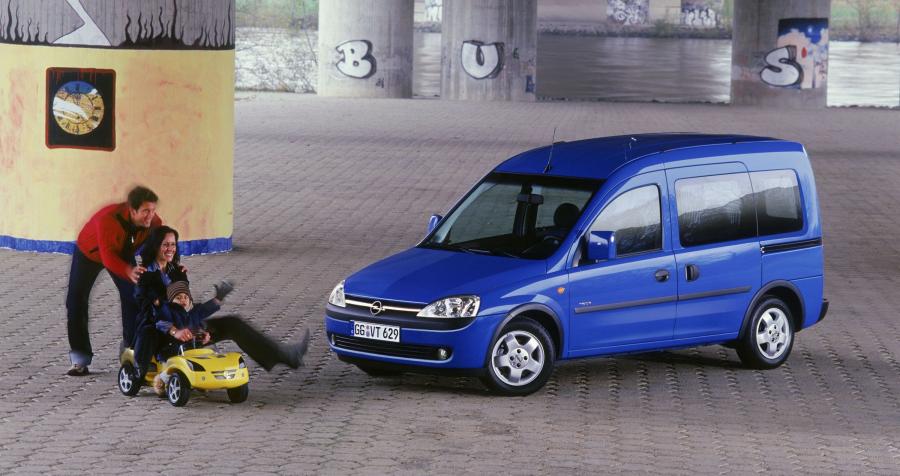  Opel Combo 2001 года  (фото 29 из 70)